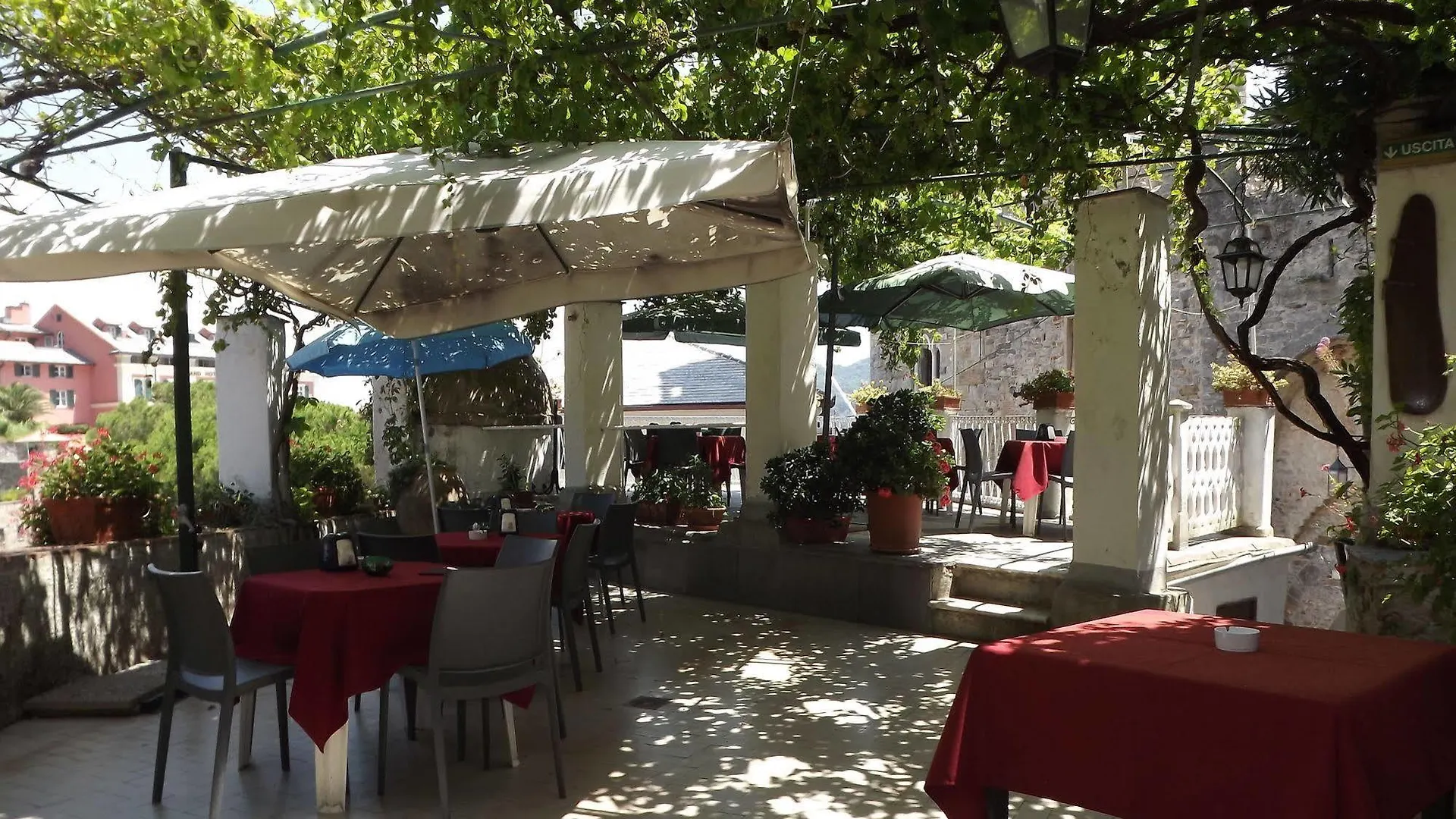 New Hotel Genio Porto Venere 2*,  Italy