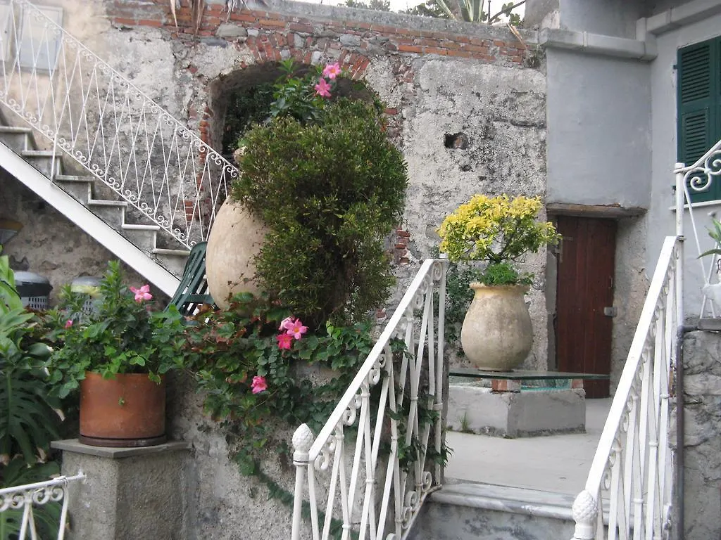 **  New Hotel Genio Porto Venere Italy